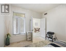 10 - 44 EDGEVALLEY ROAD - 22