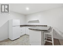 10 - 44 EDGEVALLEY ROAD - 26