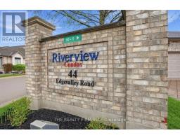 10 - 44 EDGEVALLEY ROAD - 4