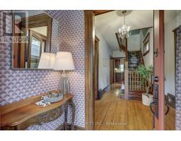 835 DUFFERIN AVENUE - 16