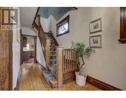 835 DUFFERIN AVENUE - 17