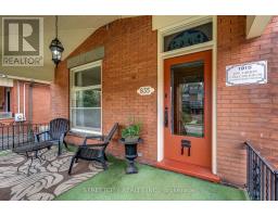835 DUFFERIN AVENUE - 2