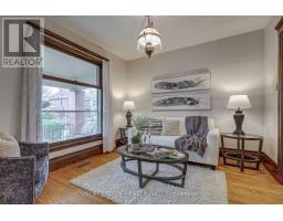 835 DUFFERIN AVENUE - 20