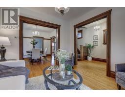 835 DUFFERIN AVENUE - 22
