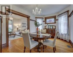 835 DUFFERIN AVENUE - 24