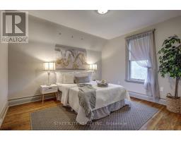835 DUFFERIN AVENUE - 35