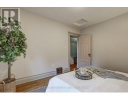 835 DUFFERIN AVENUE - 37
