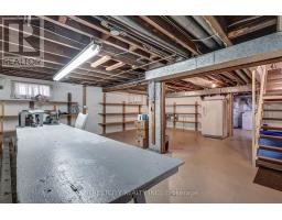 835 DUFFERIN AVENUE - 48
