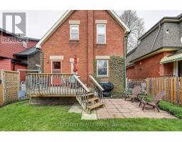 835 DUFFERIN AVENUE - 7