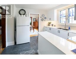 117 ELMWOOD AVENUE E - 15