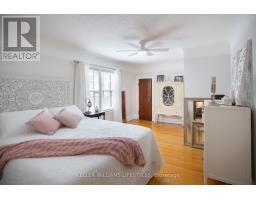 117 ELMWOOD AVENUE E - 16