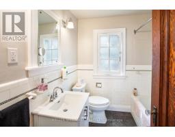 117 ELMWOOD AVENUE E - 20