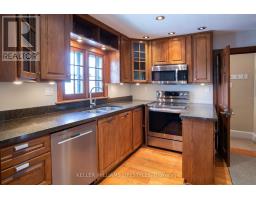 117 ELMWOOD AVENUE E - 30
