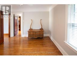 117 ELMWOOD AVENUE E - 34