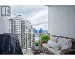 2401 - 330 RIDOUT STREET N - 15
