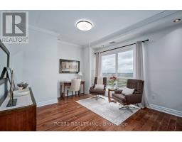 2401 - 330 RIDOUT STREET N - 9