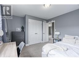 181 GILMOUR DRIVE - 20
