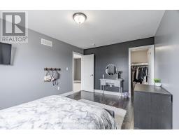 181 GILMOUR DRIVE - 23