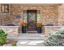 114 MONTE VISTA CRESCENT - 2