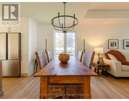 32 BROADWAY AVENUE - 7