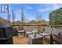 1687 SEYMOUR CRESCENT - 41