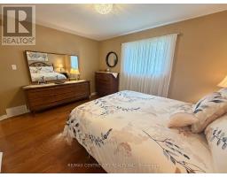 18 REDTAIL COURT - 22