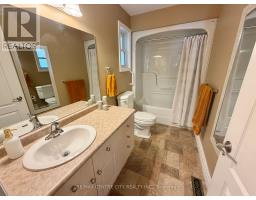 18 REDTAIL COURT - 27