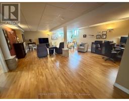 18 REDTAIL COURT - 31