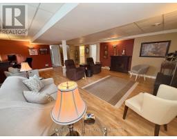 18 REDTAIL COURT - 33