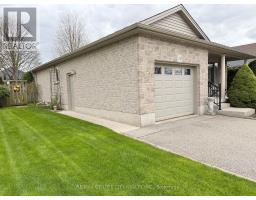 18 REDTAIL COURT - 4