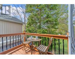 482 EMERY STREET E - 38