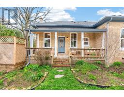 492 VICTORIA STREET - 31