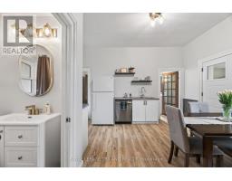 492 VICTORIA STREET - 8