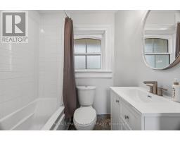 492 VICTORIA STREET - 9