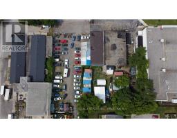 140 CLARKE ROAD - 4