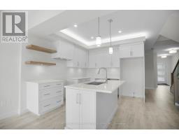 45 - 2700 BUROAK DRIVE - 12