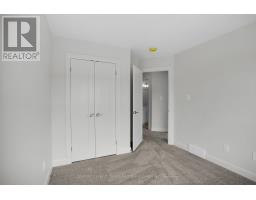 45 - 2700 BUROAK DRIVE - 18