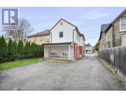 893 QUEENS AVENUE - 21