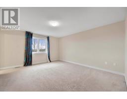 33 - 1030 OAKCROSSING GATE - 19