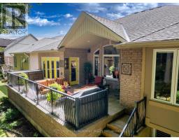 138 EASTVIEW AVENUE - 39