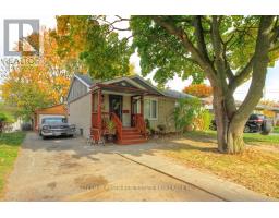 1656 MOFFATT AVENUE - 4