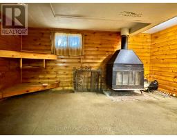 2472 CHESTNUT STREET - 22