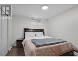 1502 CORONATION DRIVE - 40