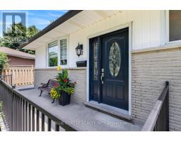 37 TALAVERA CRESCENT - 4