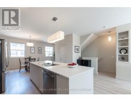 69 - 1040 CORONATION DRIVE - 4