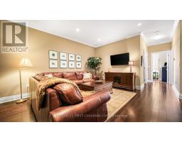 1403 - 240 VILLAGEWALK BOULEVARD - 20