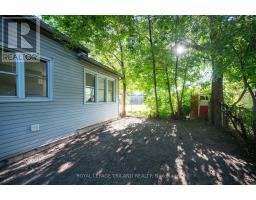 23 HIAWATHA STREET - 16