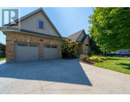 426 DEER RIDGE DRIVE - 2