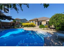 426 DEER RIDGE DRIVE - 35