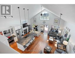 4749 RIVERSIDE DRIVE - 9